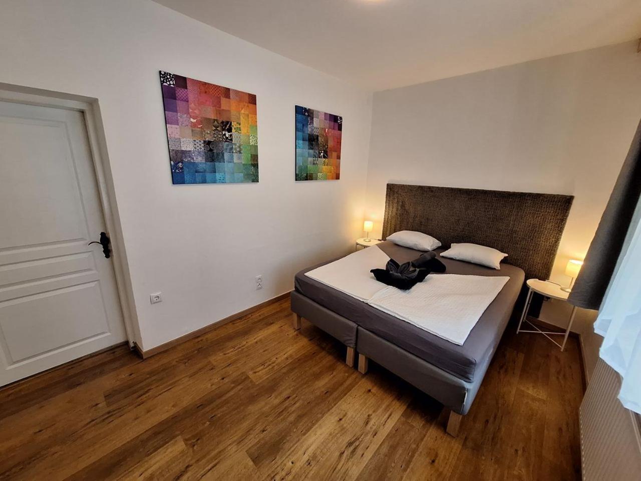 Flataid Gaestehaus Graschi - Steinbergstrasse Graz Dış mekan fotoğraf